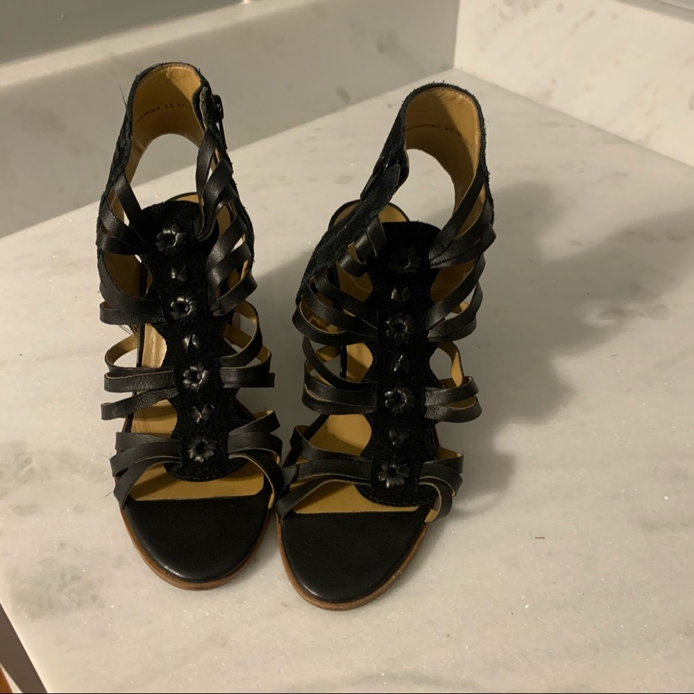 Jack Rogers - size 7.5 - black strapy heel sandals